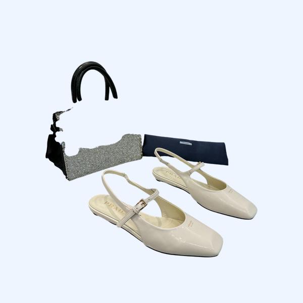 [ 프라다 ] 25ss 슬링 백