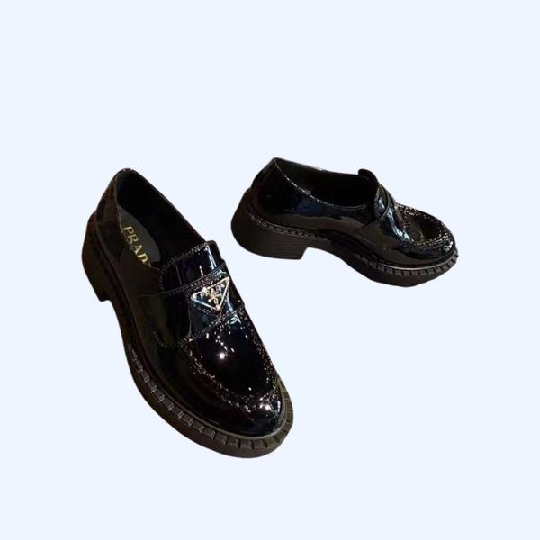 [Prada] 프라다 초콜릿 페이던트 가죽 로퍼