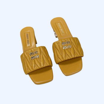 [ 미우미우 ] 마테라쎄 나파 힐