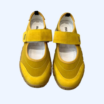 [ 미우미우 ] 25ss 신상 스니커즈