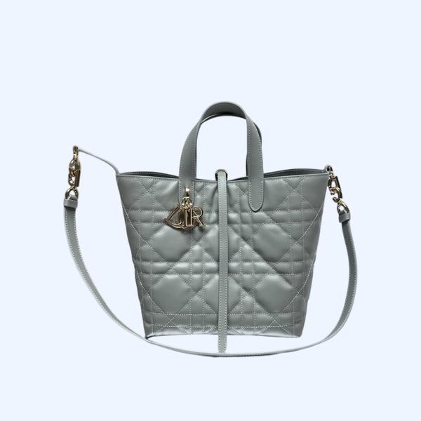 [ Dior ] 디올 Toujours 미디엄 버티컬 토트백