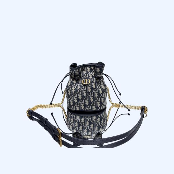 [ Dior ] 디올 Caro 드로우스트링 미니 버킷백