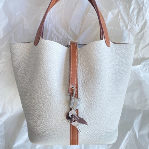 [ Hermes ] 에르메스 피코탄 18