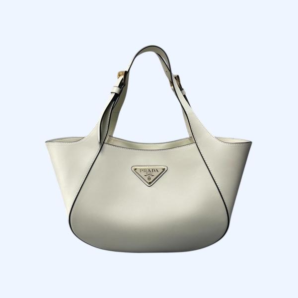 [ Prada ] 프라다 미디움 레더 토트백