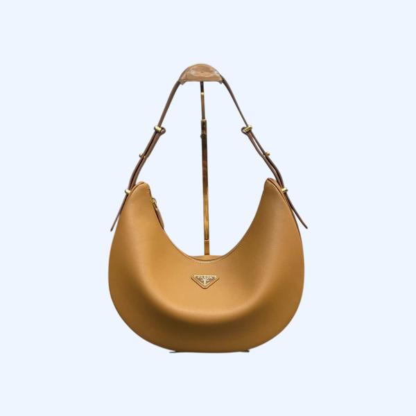 [ Prada ] 프라다 라지 가죽 숄더백