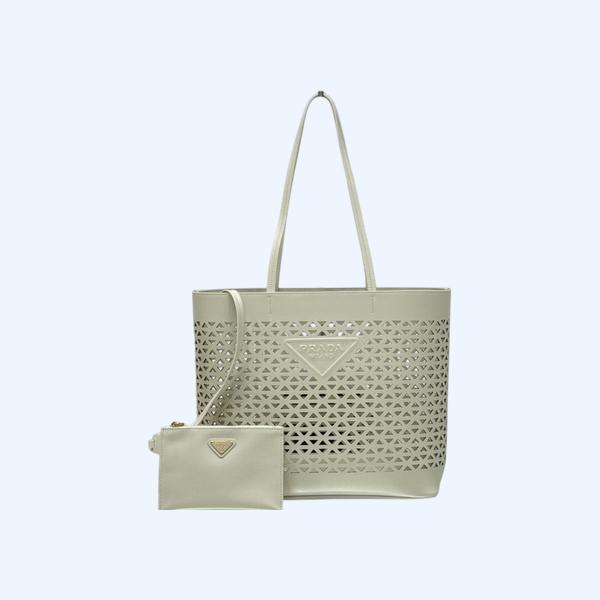 [ Prada ] 프라다 컷아웃 모티프 가죽 토트백