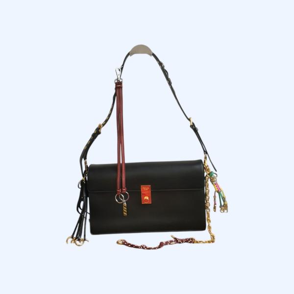 [ Prada ] 프라다 소프트 사운드 가죽 숄더백 라지