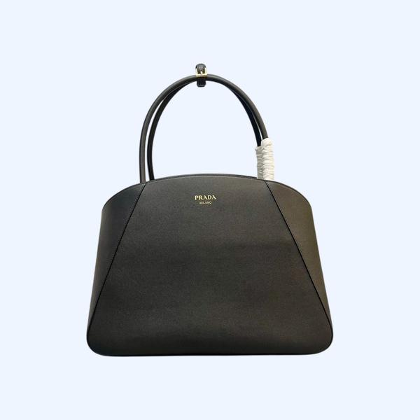 [ Prada ] 프라다 라지 가죽 토트백