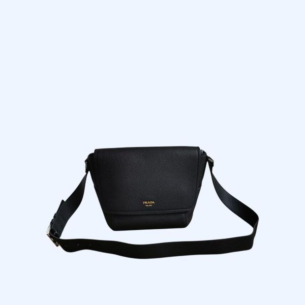 [ Prada ] 프라다 가죽 숄더백