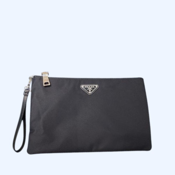 [ Prada ] 프라다 리나일론 사피아노 레더 클러치