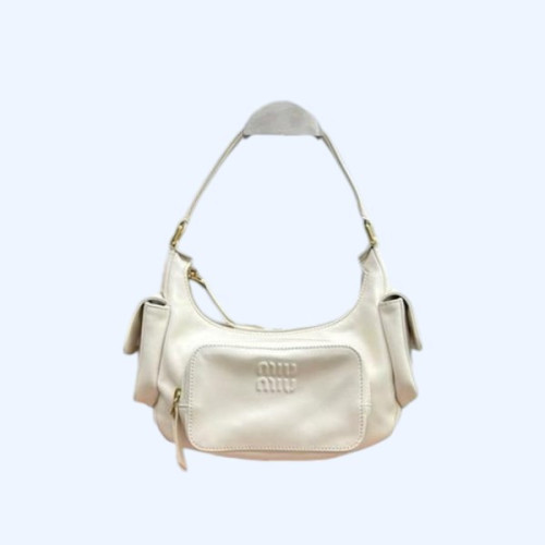 [ 미우미우 ] 23 나파 가죽 숄더백 5539