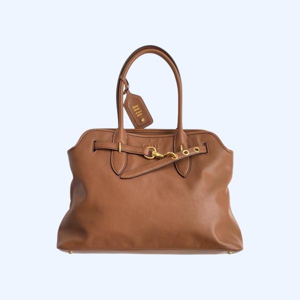 [ 미우미우 ] 아방뛰르 나파 가죽 백