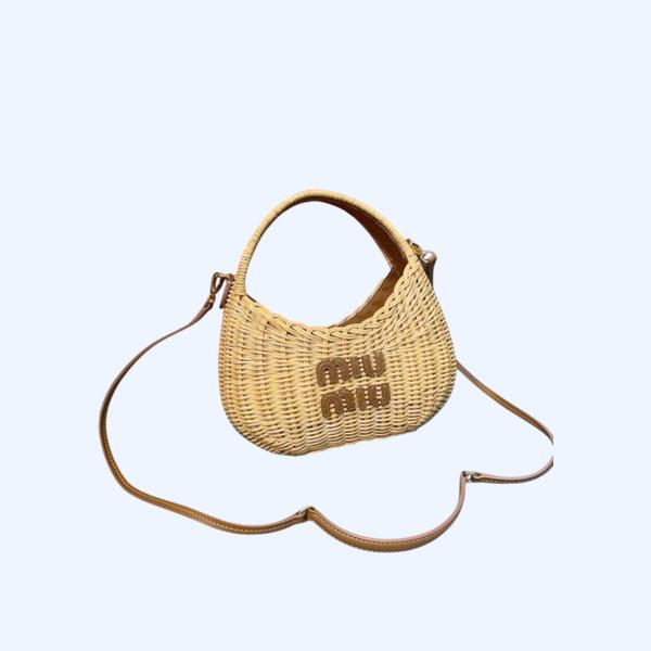 [ 미우미우 ] 완더 위커 호보 백