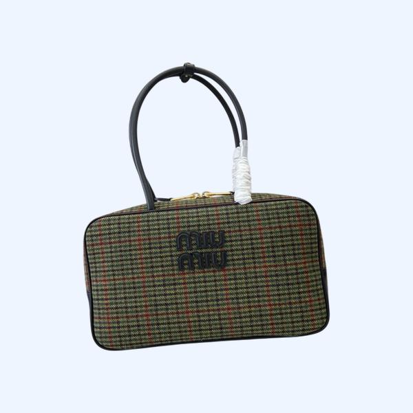 [ 미우미우 ] 하운드투스 토트백