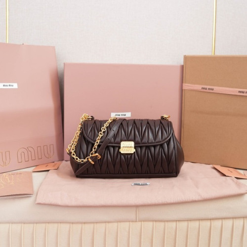 [ 미우미우 ] 마테라쎄 나파 가죽 숄더백