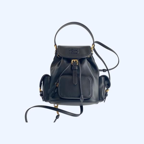 [ 미우미우 ] 25ss 가죽 백 팩