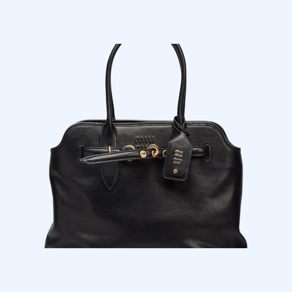 [ 미우미우 ] 아방뛰르 나파 가죽 미디엄 백