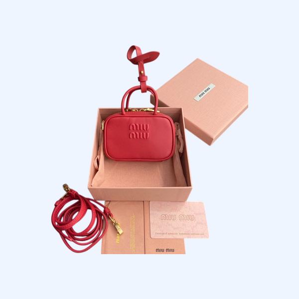 [ 미우미우 ] 가죽 마이크로 백