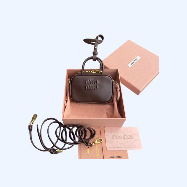 [ 미우미우 ] 가죽 마이크로 백