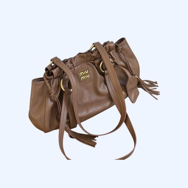 [ 미우미우 ] Joie 숄더백