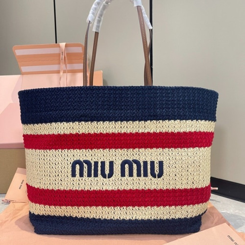 [ Miu Miu ] 미우미우 라피아 우븐 토트 백