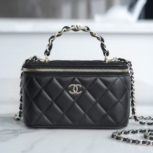 샤넬 체인 코스메틱 베니티백 블랙 금장