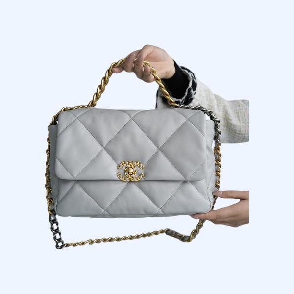 샤넬 19백 라지 골드 체인 램스킨 