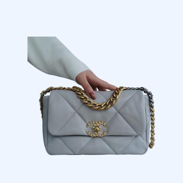 샤넬 19백 미디엄(스몰) 골드 체인 램스킨 