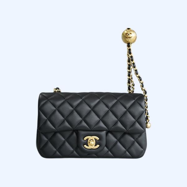 샤넬 클래식 메탈볼 플랩백 