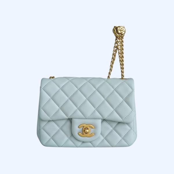 샤넬 클래식 플랩백 뉴미니 