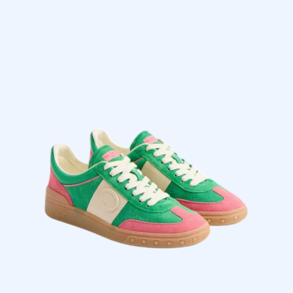 업빌리지 크로스타 스니커즈