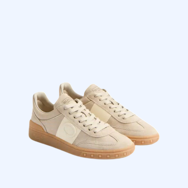 업빌리지 크로스타 스니커즈