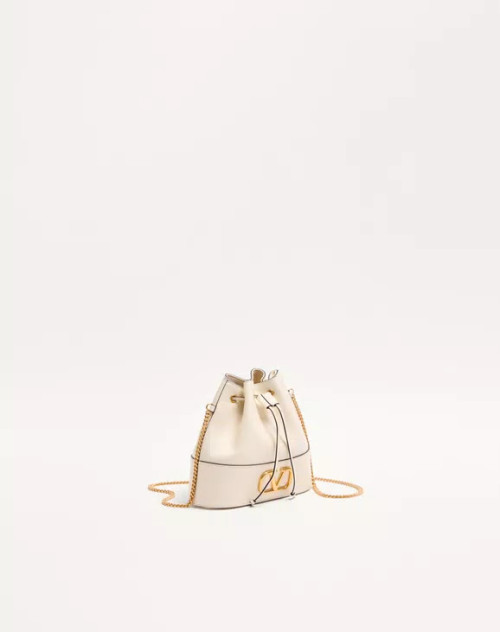 나파 가죽 브이로고 시그니처 체인 미니 버킷백 화이트