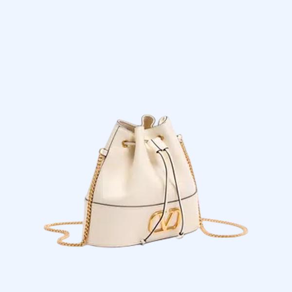 나파 가죽 브이로고 시그니처 체인 미니 버킷백 화이트