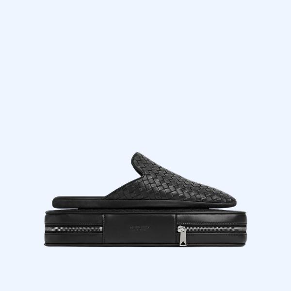 여행용 케이스가 포함된 팔라조 슬리퍼