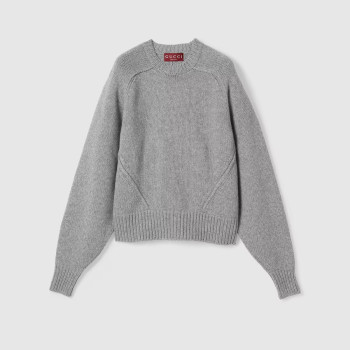 울 및 캐시미어 스웨터