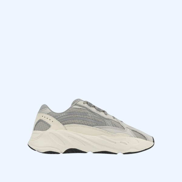 아디다스 이지 부스트 700 V2 스태틱