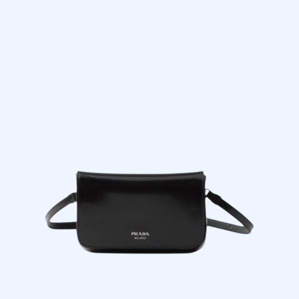 프라다 브러쉬드 레더 미니 크로스백 블랙