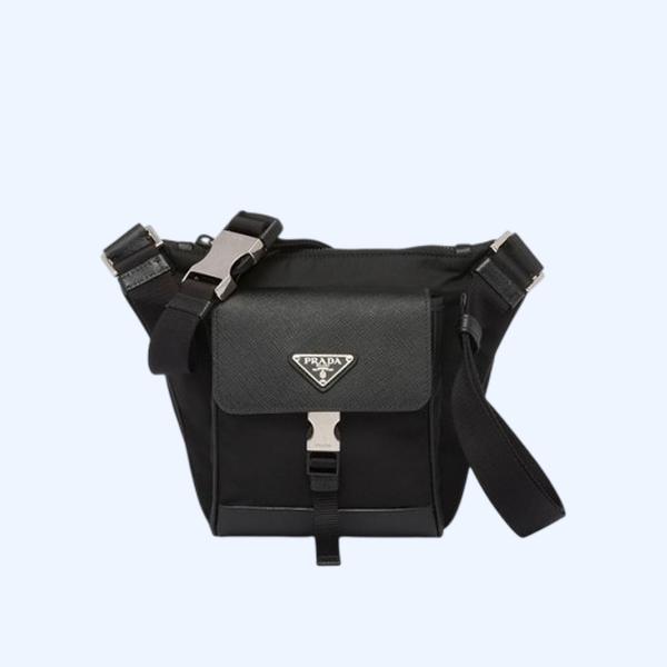 프라다 리나일론 사피아노 가죽 숄더백