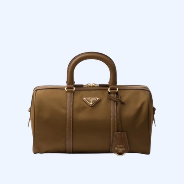 프라다 리에디션 1978 미디엄 리나일론 및 사피아노 가죽 탑 핸들 백