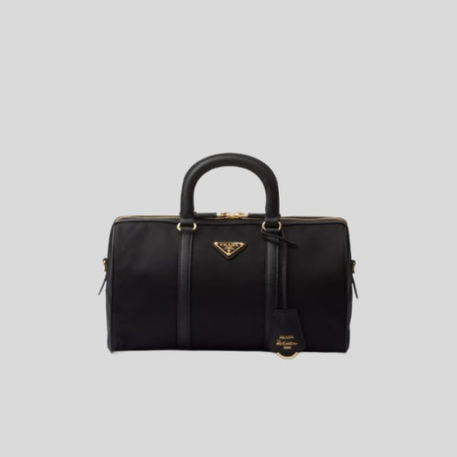 프라다 리에디션 1978 미디엄 리나일론 및 사피아노 가죽 탑 핸들 백