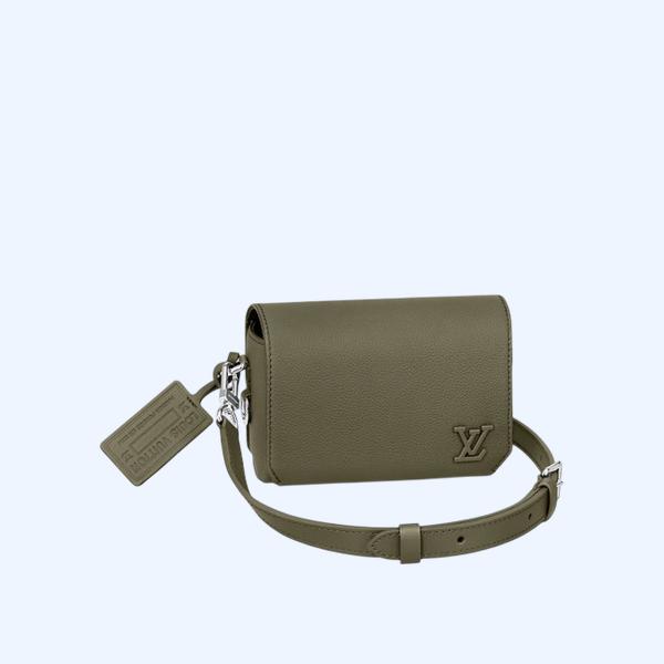 루이비통 패스트라인 웨어러블 월릿 M82086