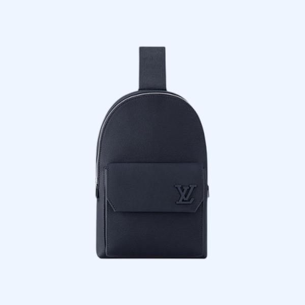 루이비통 파일럿 슬링백 M11601