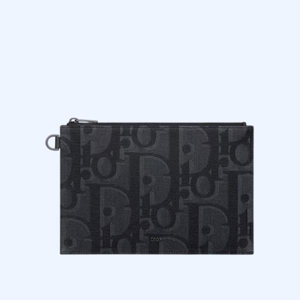 디올 맥시 A5 파우치 블랙
