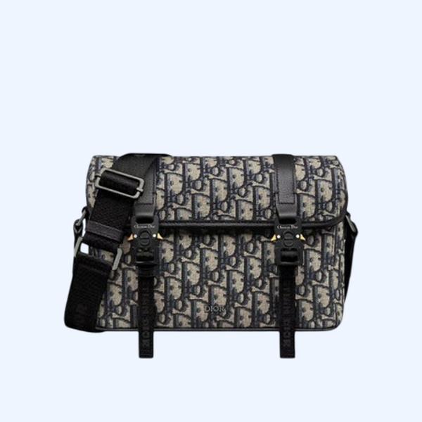 디올 Hit the Road 플랩 스트랩백 베이지