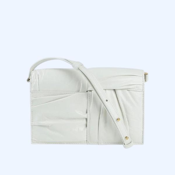 보테가베네타 화이트 카세트 미니 크로스백