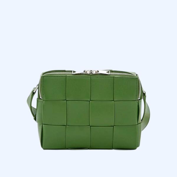 보테가베네타 카세트 카메라백 아보카도