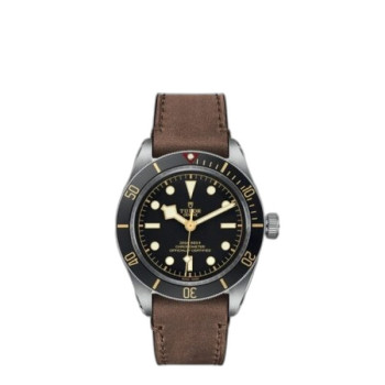 블랙베이58 39 M79030N