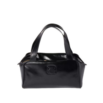 가죽 탑 핸들 백