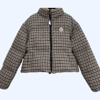 몽클레어 숏 스탠드업 다운 재킷